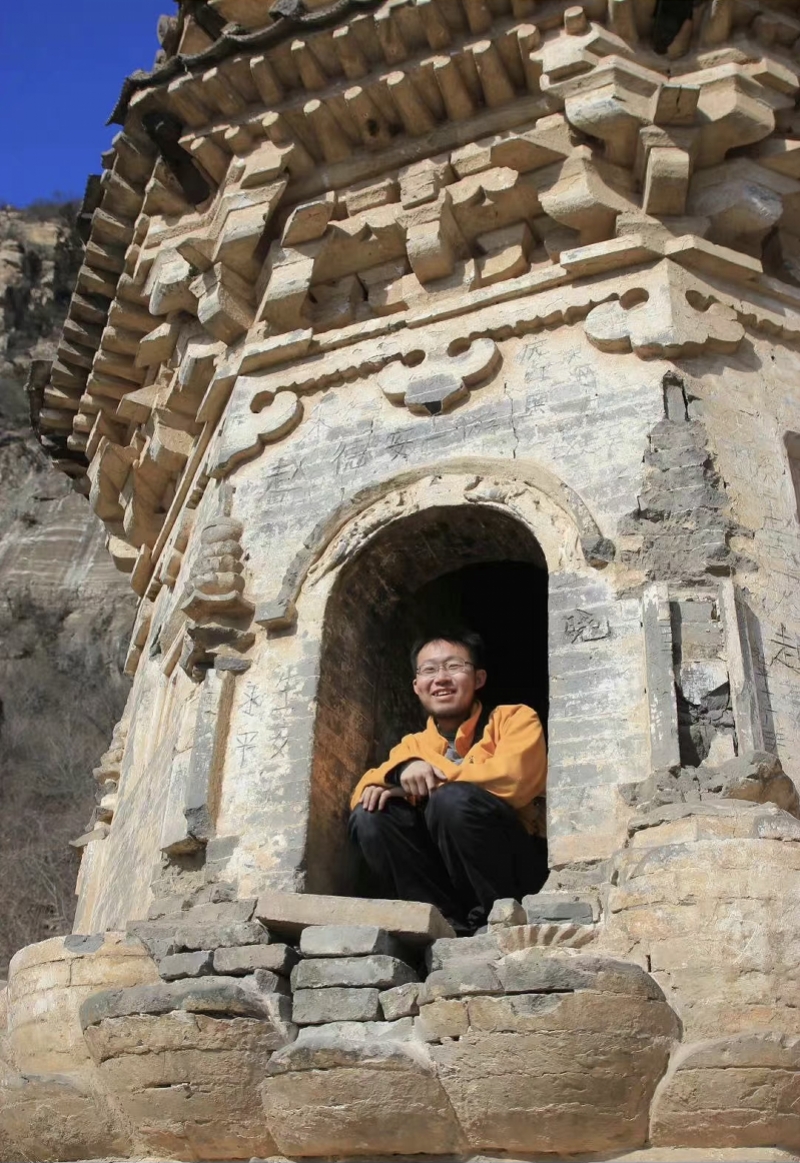 北大考古博士刘拓在四川探访洞窟坠崖去世！曾在伊拉克被扣押
