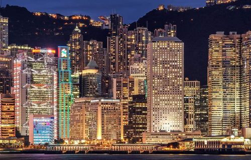 香港发展好还是上海好
